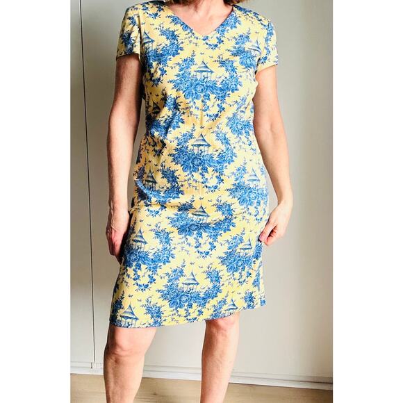 Vintage 90s Toile Print summer Dress Sheath Blue Yellow Size Medium Knee Demure - Picture 6 of 9